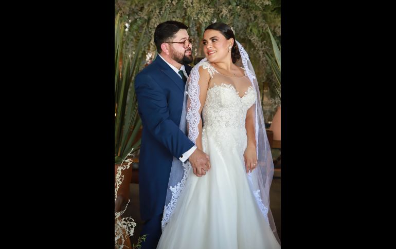 Pedro Medina y Claudia Elizabeth Gutiérrez. GENTE BIEN JALISCO/Tony Martinez