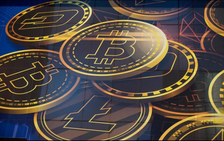 El nuevo cajero de Bitcoin instalado en Cámara Alta ha seducido a los más curiosos.  AP/ K. Cheung