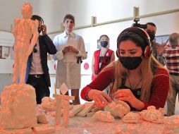 Más allá de la vista, “Ser Fuego” te pide utilizar todo tu cuerpo para poder ser disfrutada. EL INFORMADOR/A. Camacho