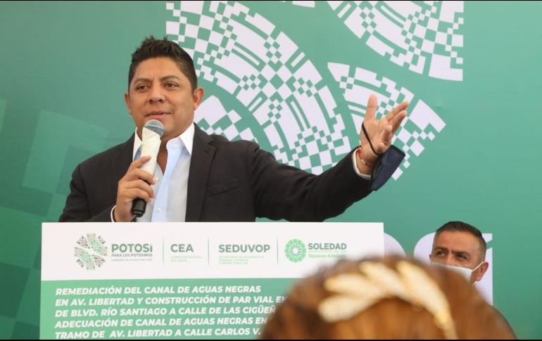 El gobernador de San Luis Potosí, Ricardo Gallardo Cardona, considera que es momento de volver a la presencialidad. TWITTER/@RGC_Mx