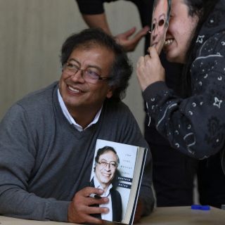 Colombia, sin líder claro a un mes de las elecciones presidenciales