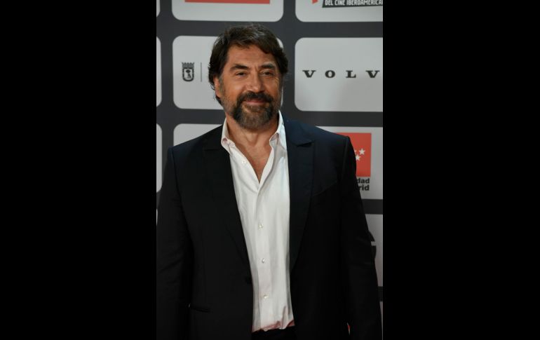 El actor Javier Bardem a su llegada a la ceremonia de entrega de los Premios Platino, este domingo en el recinto IFEMA de Madrid. EFE/V. Lerena