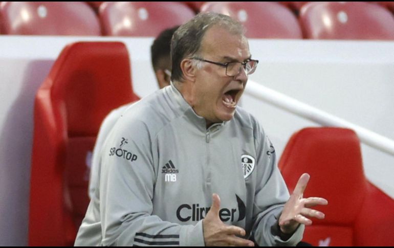 Según informaciones, Bielsa estaría analizando el entorno del equipo para evaluar la posibilidad de entablar negociaciones. EFE/ARCHIVO