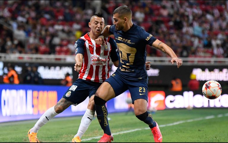 Durante la Jornada 16 del torneo que las Chivas se midieron contra Pumas con marcador de 3-1 en favor del Rebaño. IMAGO7
