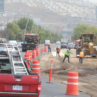 Línea 4: Vecinos piden información ante inicio de obras del Tren Ligero