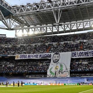 ¡Momentazo! Un padre y su hija salen del Santiago Bernabéu y esto pasa (VIDEO)