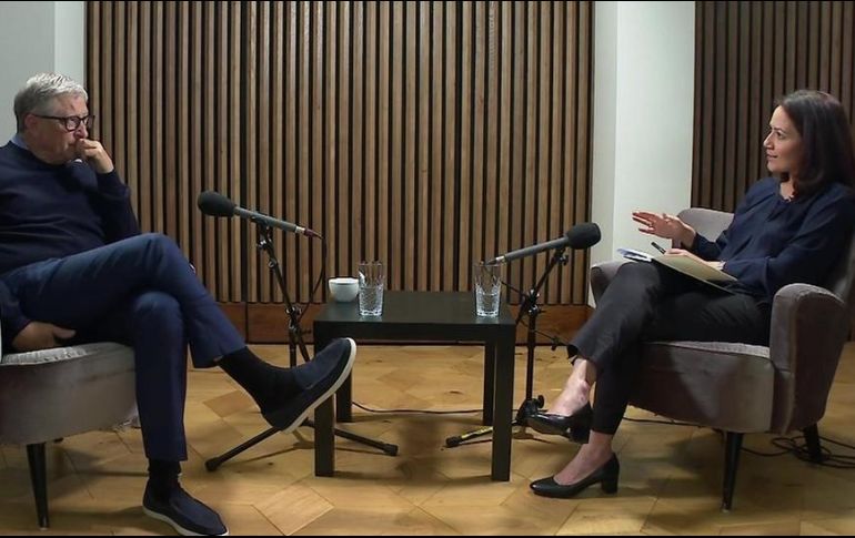 Bill Gates y la periodista Mishal Husain durante una entrevista en el programa Today de la BBC, este jueves