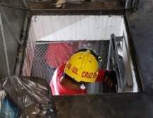 Se reporta ya su liberación y continúan trabajando en la zona, en donde por lo menos dos carriles están en uso por las unidades de rescate que asistieron al servicio. CORTESÍA / Protección Civil de Guadalajara