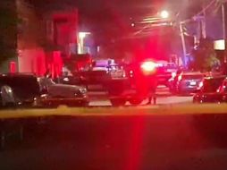 Asistieron peritos del Instituto Jalisciense de Ciencias Forenses (IJCF) quienes levantaron el cadáver, ESPECIAL