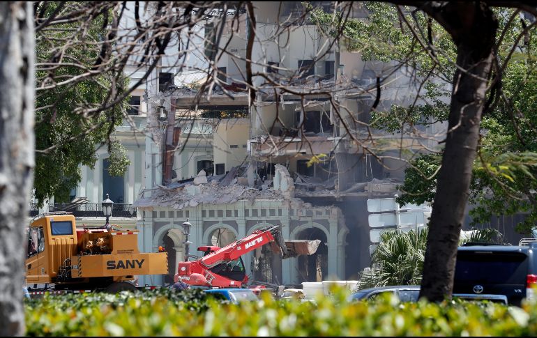 Según las imágenes disponibles, se aprecian graves daños en la infraestructura de la instalación hotelera. EFE / R. Mastrascusa