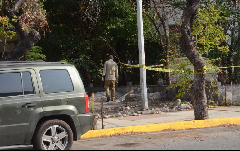 El hallazgo de la credencial de Debanhi en la zona genera más dudas sobre el deceso de la joven. SUN