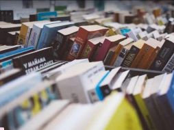 Los libros no pueden faltar este 10 de mayo; tu mamá será feliz con uno de estos libros. EL INFORMADOR/ ARCHIVO