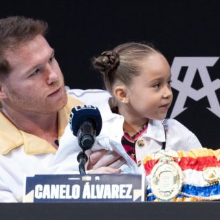 ¡Ternura! Hija del "Canelo" defiende a su papá con un curioso gesto (VIDEO)