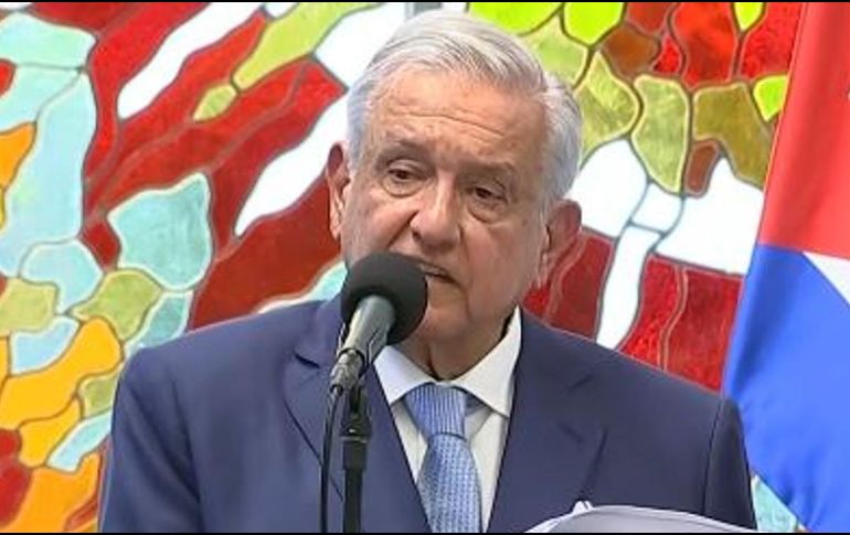 El Presidente López Obrador también felicitó a las madres de Cuba por el Día de las Madres. SUN