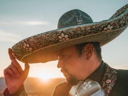“A la medida”, como todas las producciones discográficas de Pepe Aguilar, cuenta con la calidad musical superior de mariachi que caracteriza todas las producciones del cantante. Cortesía