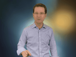 El problema, dice el excandidato presidencial, es que el exceso de combustóleo que producen las refinerías 