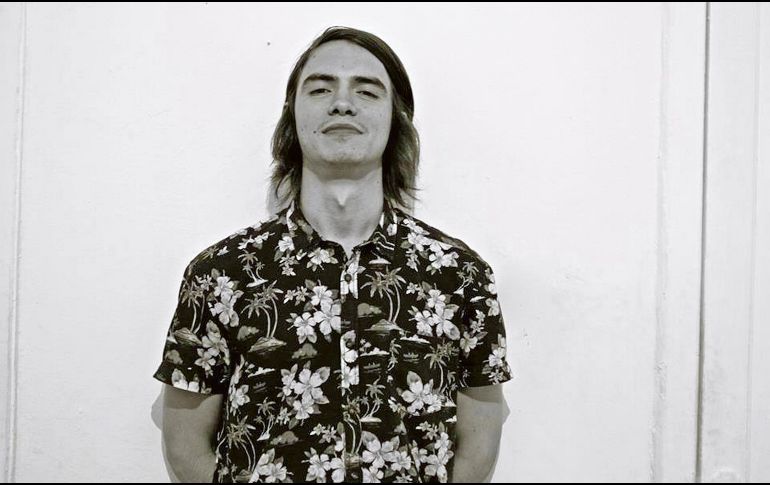 A través del documental 