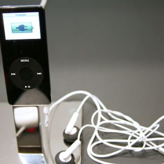 Adiós, iPod: Apple dejará de producir el emblemático reproductor de música