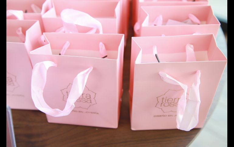 Regalos para las invitadas de Tierra Rossa. GENTE BIEN JALISCO/ Antonio Martínez
