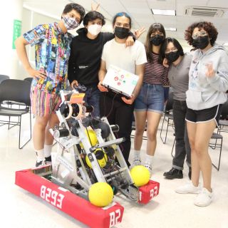 Educación en Jalisco: Entregan Beca Zapopan a estudiantes de carreras STEM en el municipio