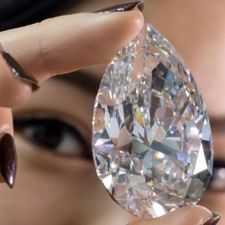 Subastan en más de 20 millones de euros el diamante blanco más grande jamás subastado
