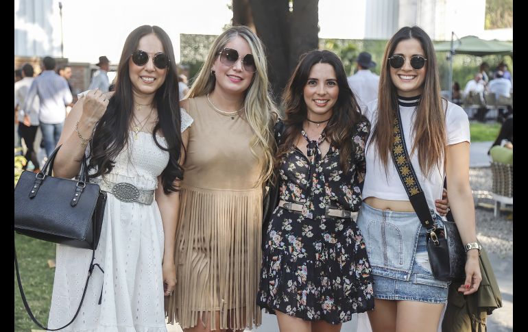 Karime Gutiérrez, Ivonne Orendain, Caro Zepeda y Ady Carrillo. GENTE BIEN JALISCO/Claudio Jimeno