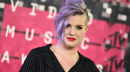 La hija de Ozzy Osbourne, de Black Sabbath, y Sharon Osbourne compartieron en sus rspectivas cuentas una fotografía en donde aparece una ecografía. AP / ARCHIVO