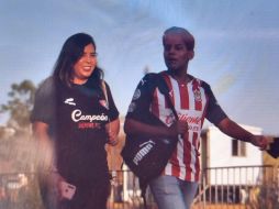 Margarita y su hijo Diego acudieron al Akron a ver el Clásico tapatío de Chivas vs Atlas. EL INFORMADOR/ G. GALLO