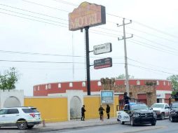 Por petición de los padres de Debanhi se revisó la habitación 174 y el estacionamiento de la misma. SUN / ARCHIVO