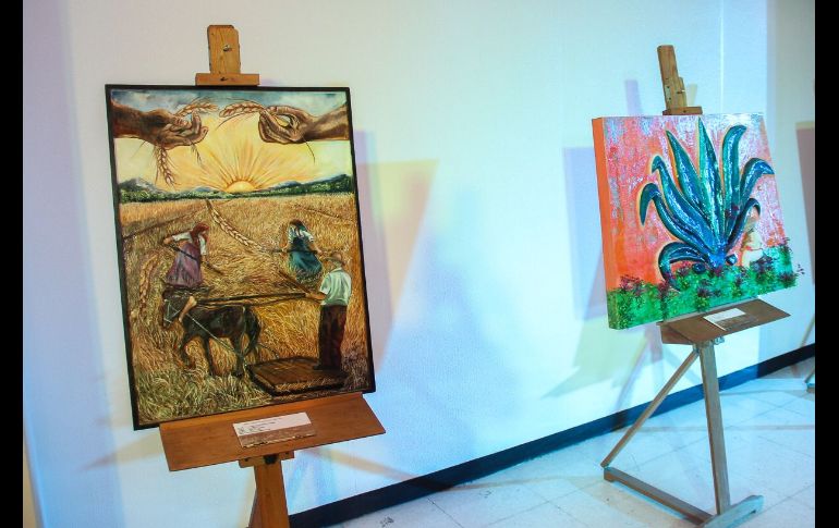 Las piezas, cuyas técnicas incluyen relieves y texturas, se pueden explorar con las manos libremente. ESPECIAL/IMSS Jalisco