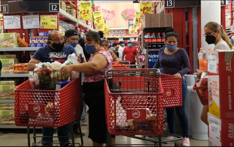 Centros comerciales de Tamaulipas rechazan que haya una escasez de leche en polvo ante el aumento de la demanda. EFE/ARCHIVO