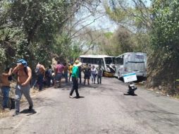 El accidente ocurrió en la carretera Cruz de Huanacaxtle–Punta de Mita. ESPECIAL