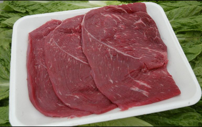En el Diario Oficial de la Federación se publica la lista de fracciones arancelarias de carne de res, carne de cerdo, pollo, leche, harina de trigo, harina de maíz, maíz, cacao, entre otros. EL INFORMADOR / ARCHIVO