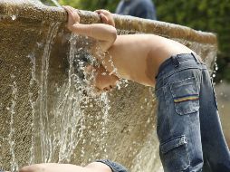 Para este lunes habrá ambiente caluroso en la mayor parte del país, de acuerdo con el pronóstico del tiempo de la Comisión Nacional del Agua. EL INFORMADOR / ARCHIVO