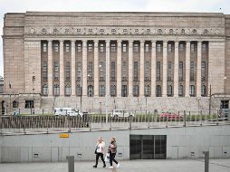 Los legisladores de Finlandia aprobaron el pedido de ingreso a la alianza militar occidental por 188 votos contra ocho. EFE / K. Brandt