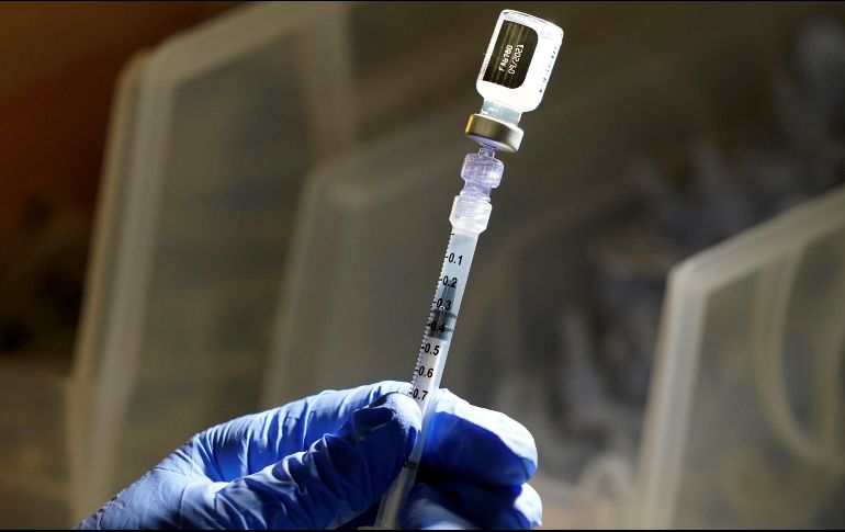 La autorización se basa en un estudio de la respuesta inmunitaria de un grupo de niños en octubre de 2021.  AP/ARCHIVO