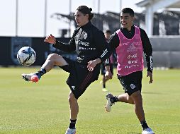 Marcelo Flores (izq.) recibió un nuevo llamado con la selección mayor y tendrá la oportunidad de pelear un lugar en el Mundial de Qatar 2022. IMAGO7/E. Espinosa