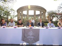 El presidente municipal tapatío, Pablo Lemus, dijo que se creará el paseo literario más grande del mundo. TWITTER/GuadalajaraGob