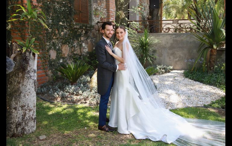 Juan Pedro Azcona y Alexa Arauz. GENTE BIEN JALISCO/Antonio Martínez