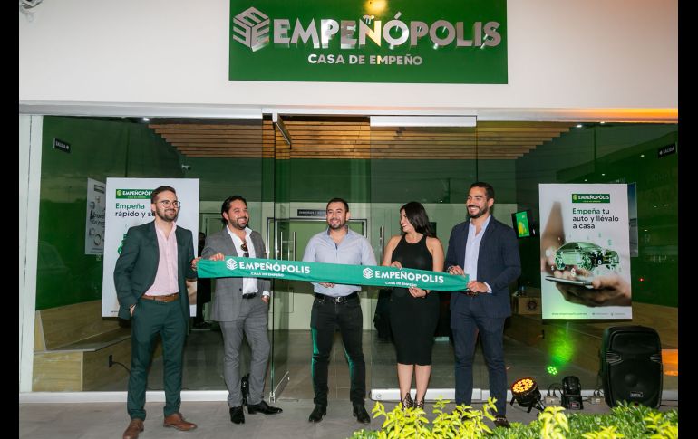 Alexis Calderón, Alberto Hidalgo, Víctor Ruiz, Heidy Warren y René Castillo. GENTE BIEN JALISCO/Jorge Soltero