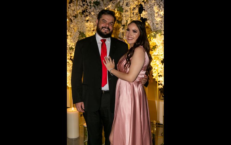 Guillermo Romero y Denisse Quintero. GENTE BIEN JALISCO/Jorge Soltero