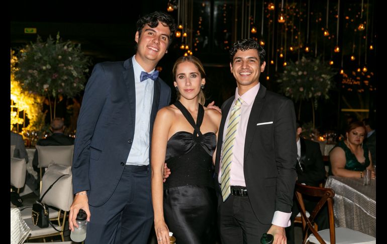 Iñaki Busteros, Daniela Barragán y Emmanuel de Ávila. GENTE BIEN JALISCO/Jorge Soltero