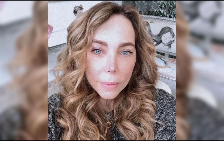 La madre de Belinda tiene su propia empresa, Joy Music Entertainment, desde la que lleva la carrera de la cantante. INSTAGRAM / @schull.belinda