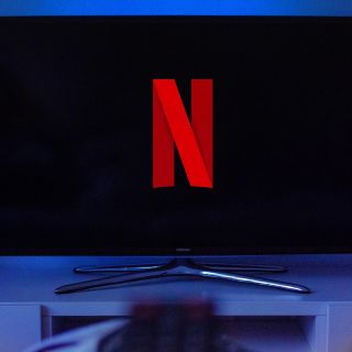 Netflix estrena menos series y películas pese a aumento en precios