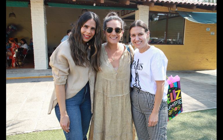Mariana Farias, Karla Saenz y Sofía Álvarez del Castillo. GENTE BIEN JALISCO/Antonio Martínez