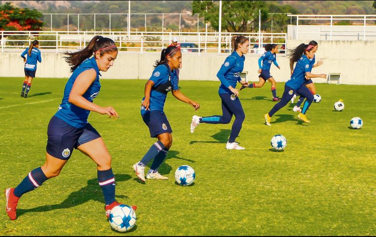 Las jugadoras que dirige Juan Pablo “Pato” Alfaro se han mostrado en gran forma durante su andar en el actual certamen. TWITTER/Chivasfemenil