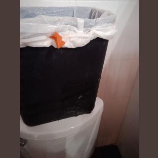 Alumnas hallan cámaras ocultas en baños de colegio en Monterrey (VIDEO)