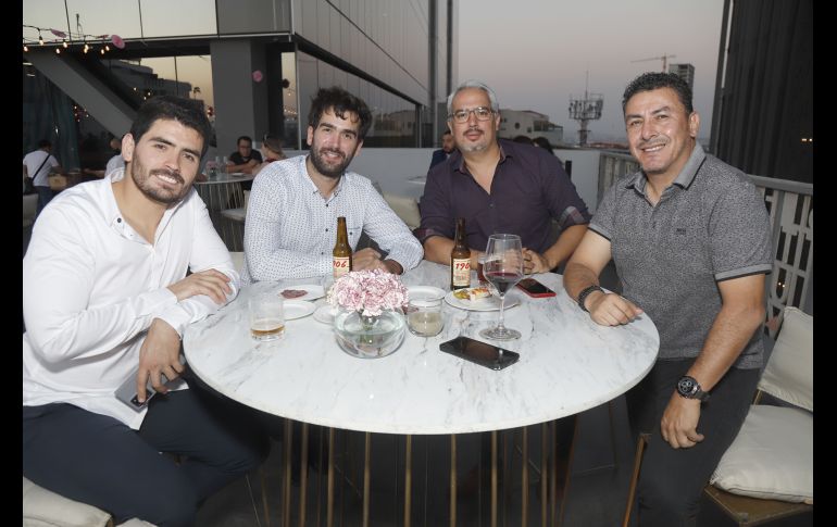 José Jiménez, Gonzalo Font, Víctor Beltrán y Raúl Vivas. GENTE BIEN JALISCO/Claudio Jimeno