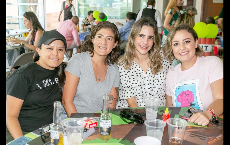 Joe Palacios, Nadia Nahed, Lorena Navarrete y Adriana Pieza. GENTE BIEN JALISCO/Jorge Soltero