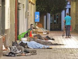 Sólo en el primer cuadro del Centro de Guadalajara, el DIF contó 131 personas en situación de calle. EL INFORMADOR/A. Camacho